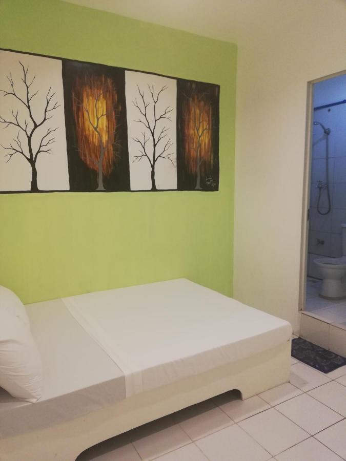 Hostel Dormitels.Ph Ermita Manila Zewnętrze zdjęcie