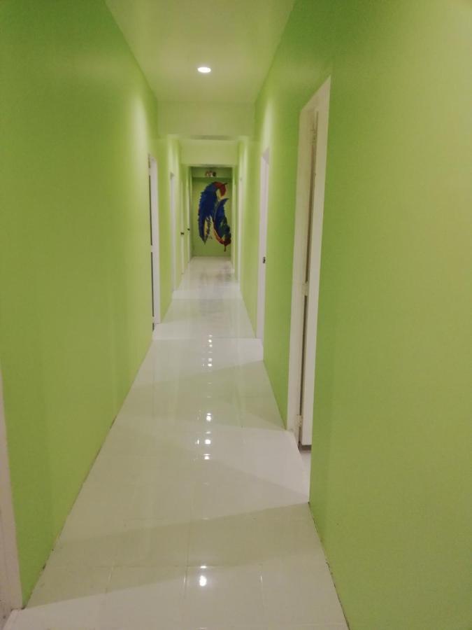 Hostel Dormitels.Ph Ermita Manila Zewnętrze zdjęcie