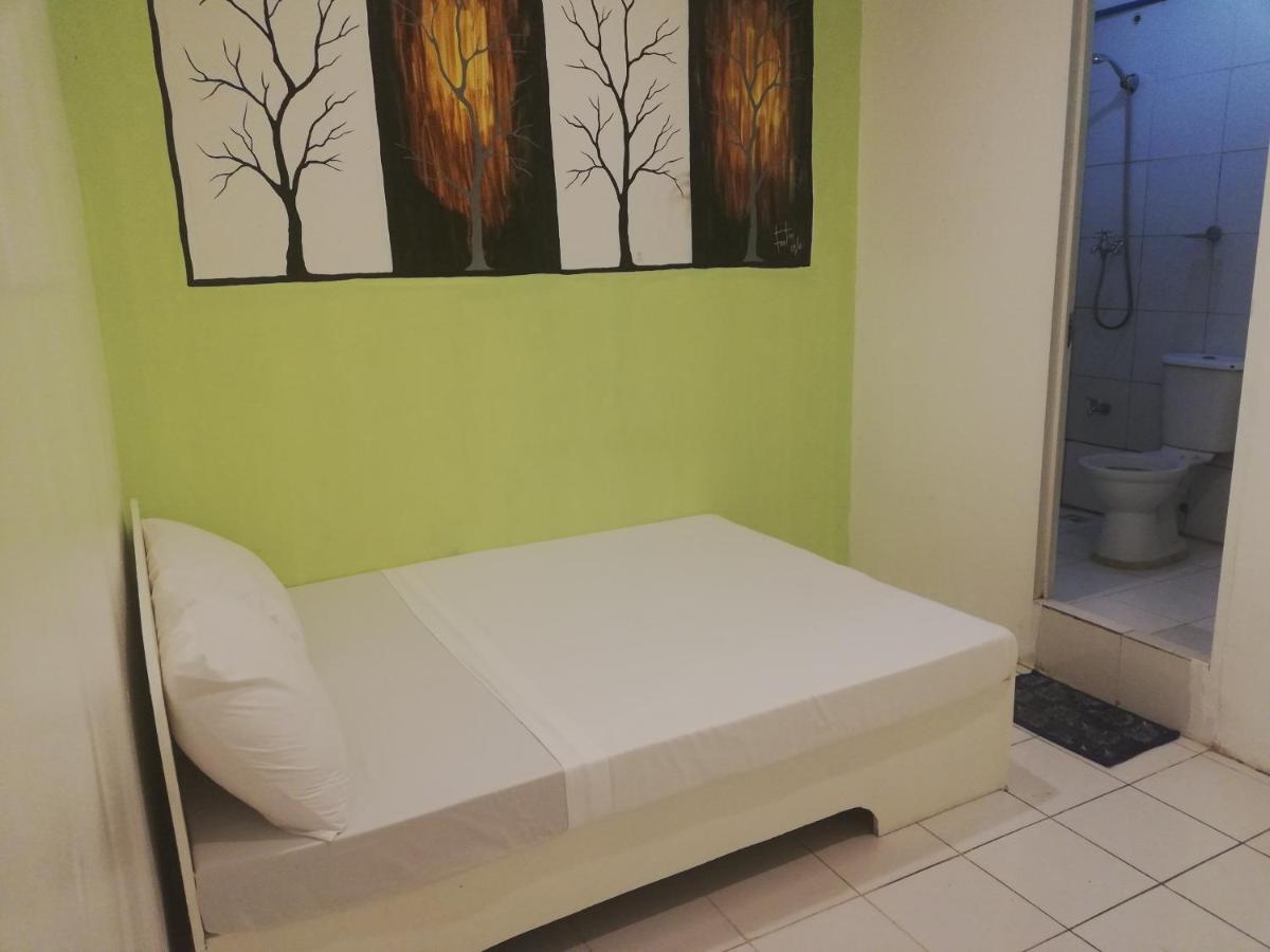 Hostel Dormitels.Ph Ermita Manila Zewnętrze zdjęcie